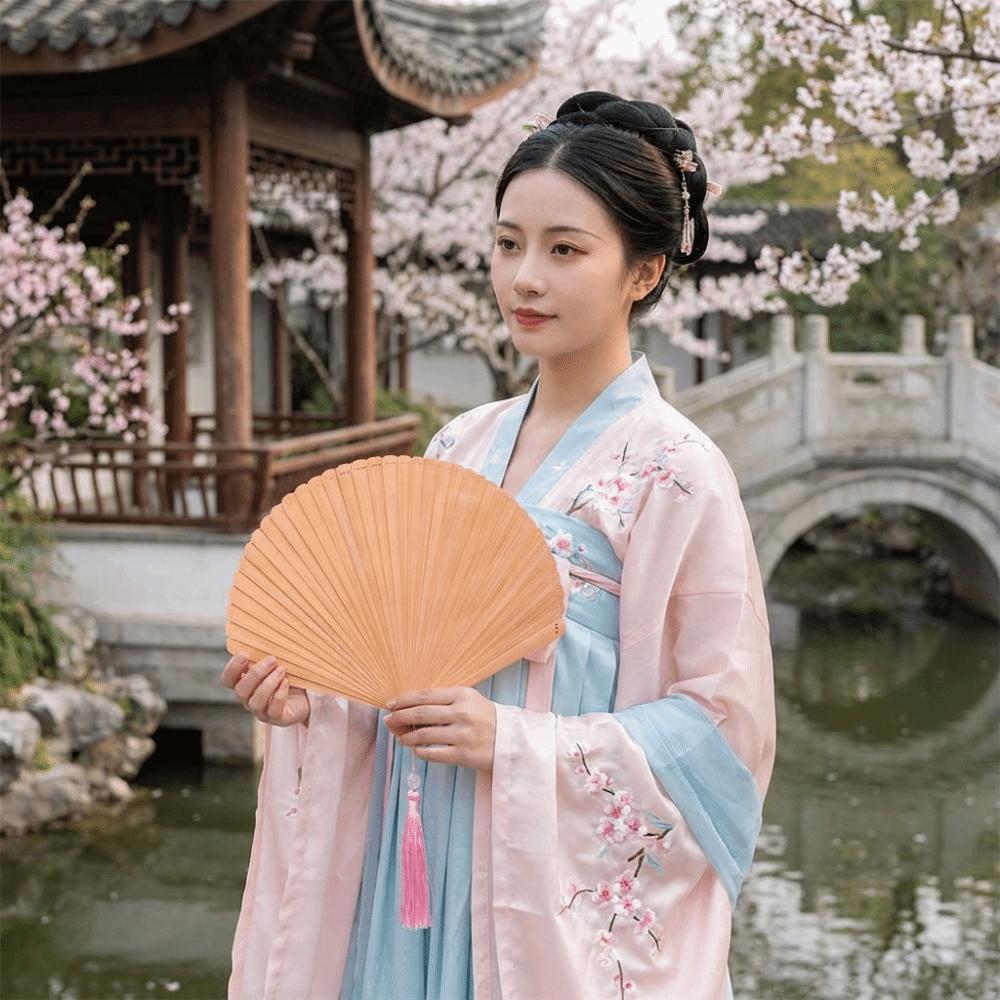 Retro Bamboo Folding Fan Solid Color Decorative Fan Folding Hand Fan Portable with Tassels Handheld Fan Cheongsam Accessory
