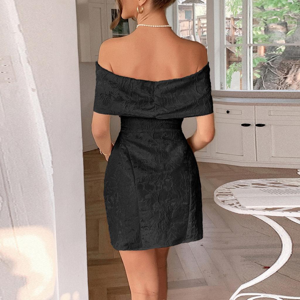 Women's Fashionable Color Elegant Temperament One Shoulder Strapless Skirt Dress