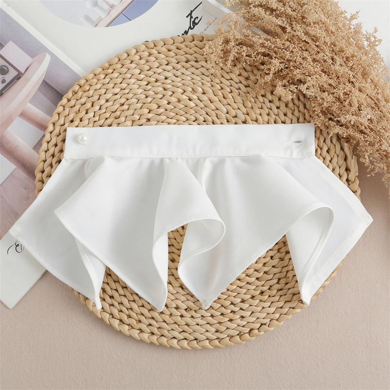 Fashion White Decorative Hand Horn Sleeves Elegant Flower Detachable Ruffle Flared Cuffs Winter Wrist Warmer