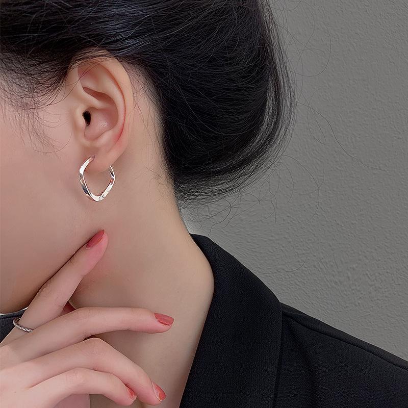 Women s Trendy Geometric Hollow Square Earrings with Needle Back