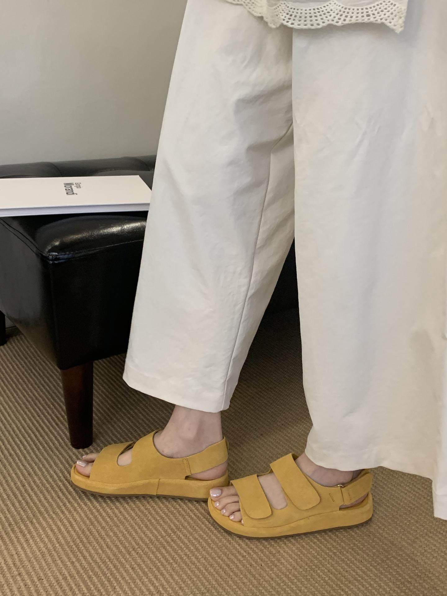 

Версия из коровьей кожи~ сандалии на платформе женские с открытым носком пляжная обувь спортивный и досуговый стиль для отпуска со юбкой шлепанцы 37 жёлтый