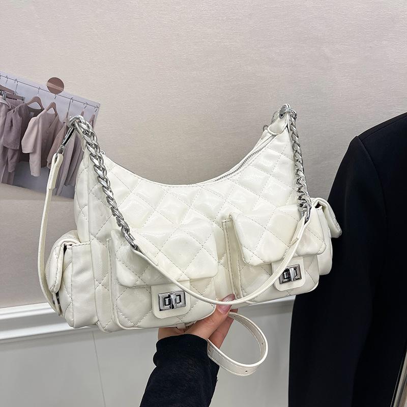 

New Fashion Quilted Chain Shoulder Bag for Women, Vintage Style Underarm Crossbody Bag, Casual Motorcycle Handbag for Daily Use білий