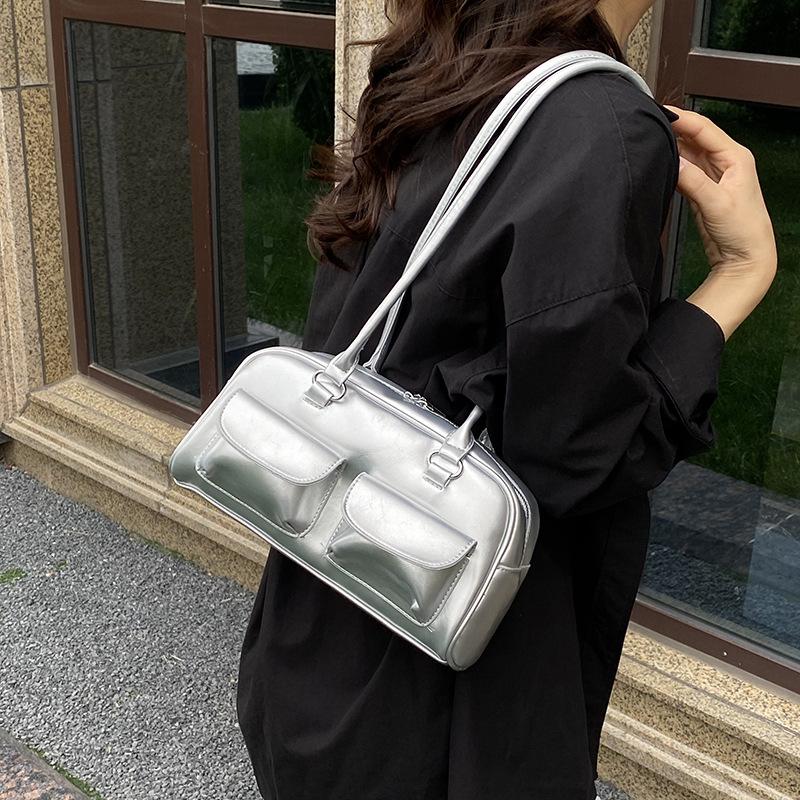 Korean Version of Niche Shoulder Bag 2025 New Fashion Splicing Hand Bag Women's Foreign Style Versatile Underarm Pillow Bag Tide