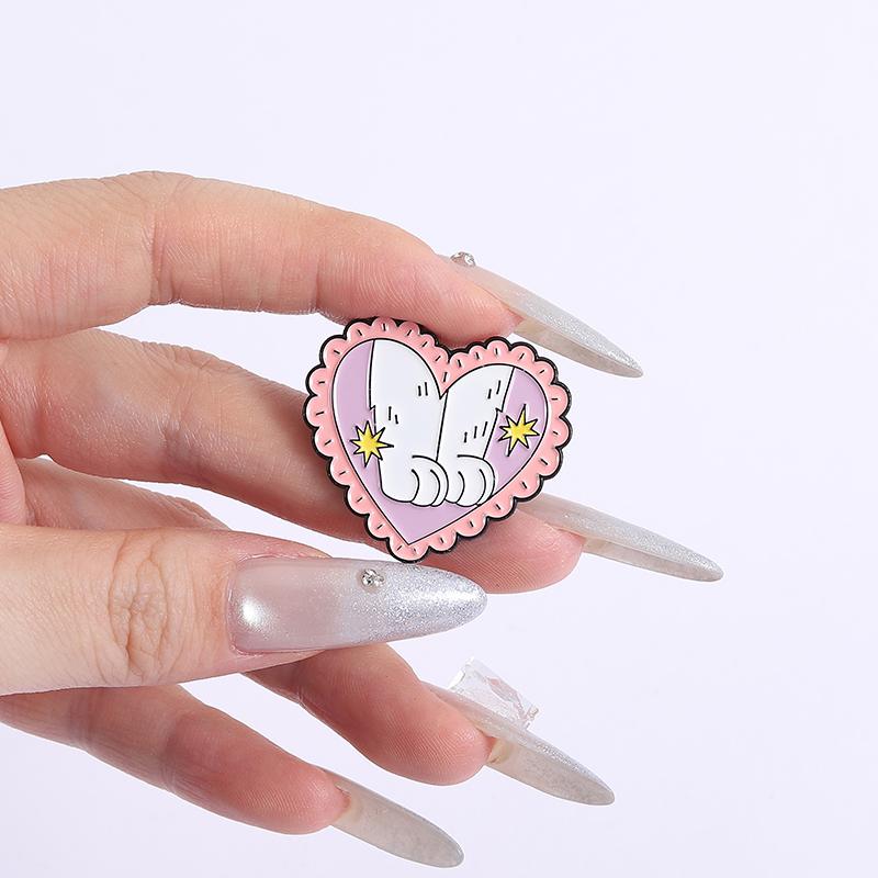 Cute Cat Heart Enamel Pins Custom Pink Cat's Paw Brooches Lapel Badges Clothes Animal Jewelry Gift for Kids Friends