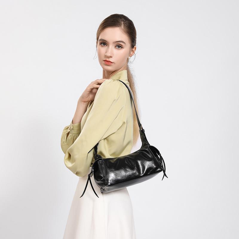 

Commuter Shoulder Bag New Armpit Bag чорний