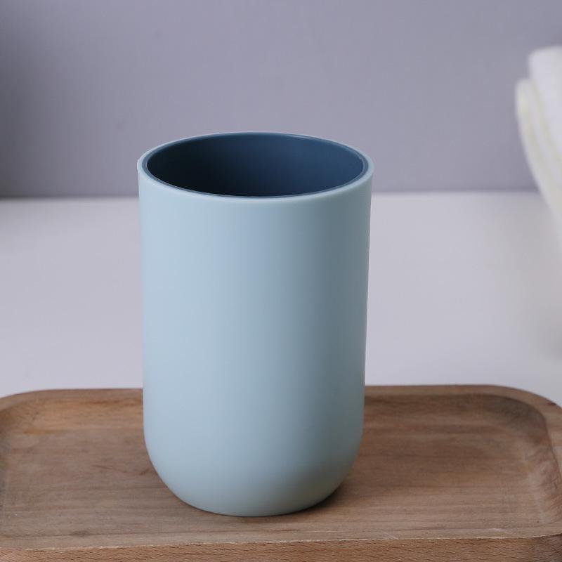 Couples' Solid Color Anti-Mold Toothbrush & Mouthwash Cup