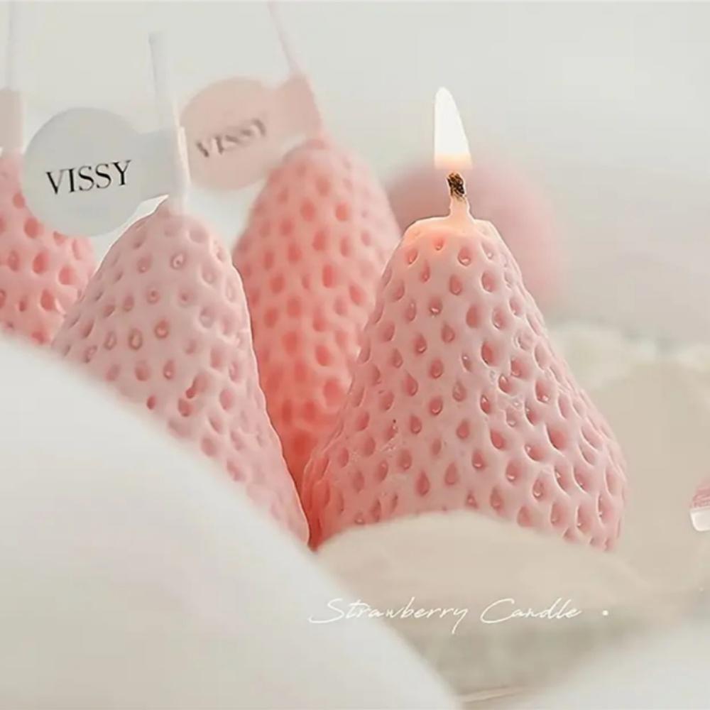 4pcs Strawberry Shaped Soy Wax Candles for Meditation Mood Boosting Weddings Birthday Gifts with Fruit Aroma Smokeless Candles