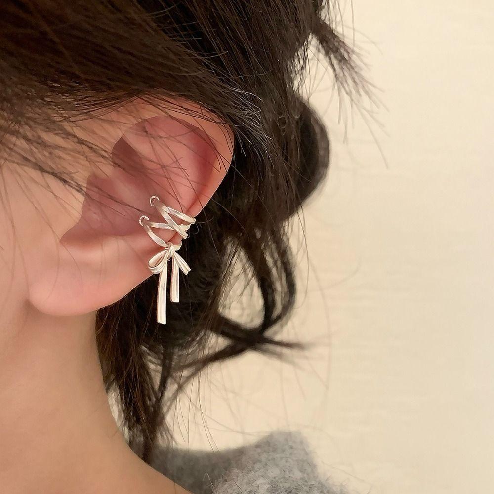 Y2K Lacing Bow Ear Cuffs Non-piercing Bow Earrings Aesthetic Balletcore Ribbon Ear Cuff  Gift