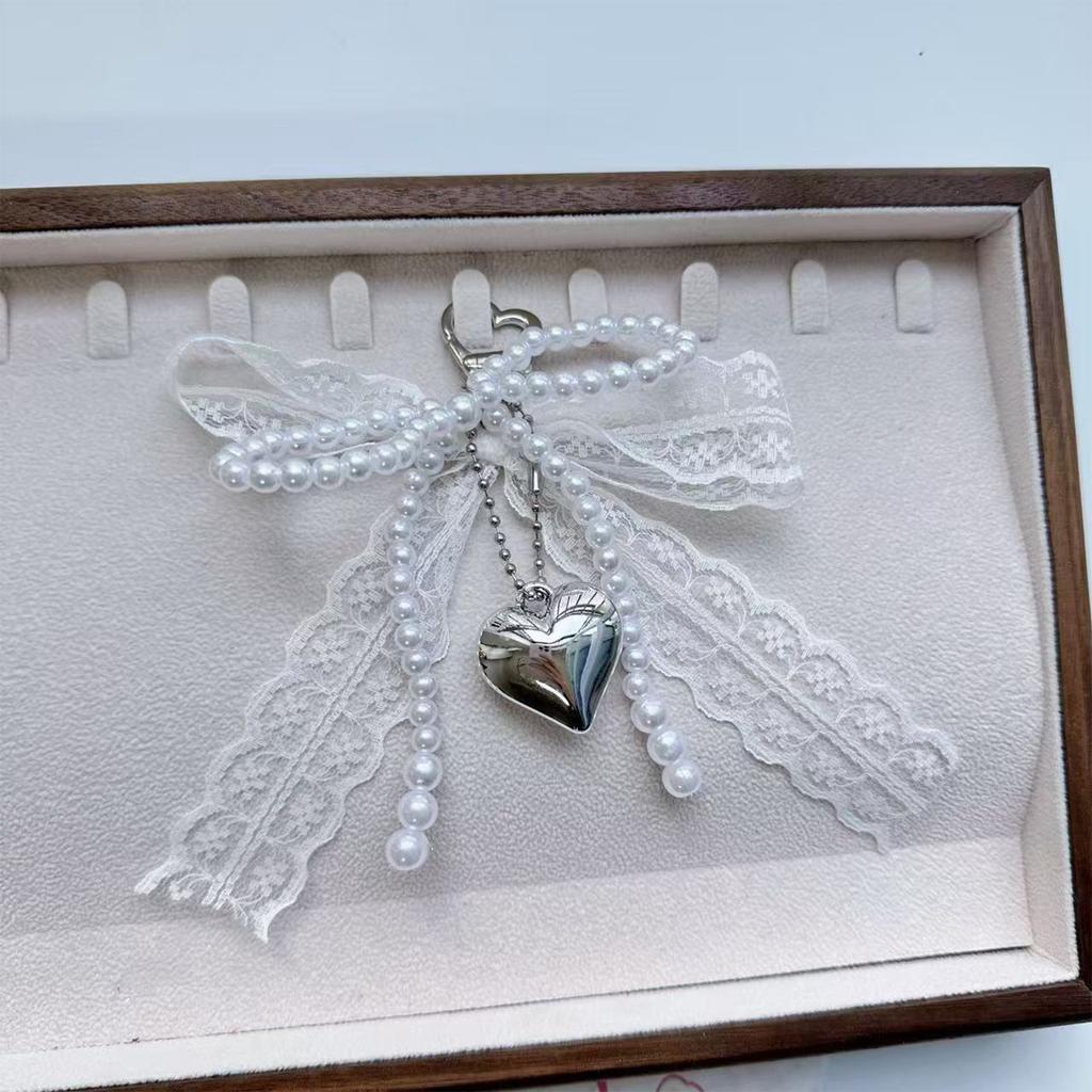 Chaveiro Elegante de Pérolas Imitadas com Contas em Forma de Laço, Ornamento de Bolsa, Nó Borboleta, Joias para Bolsas e Acessórios