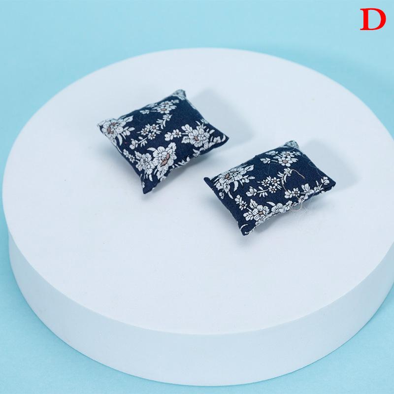 2Pcs 1:12 Dollhouse Mini Furniture Cloth Sofa Pillow Doll House Home Furnishings