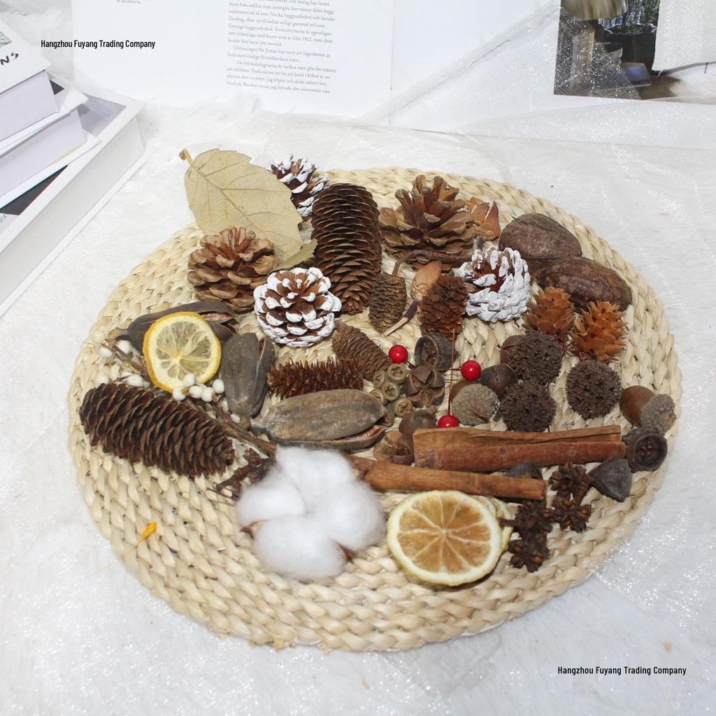 Christmas Pine Cones & Dried Flowers Pack - Eucalyptus, Pine Wood, Cotton, Handmade Photography Props