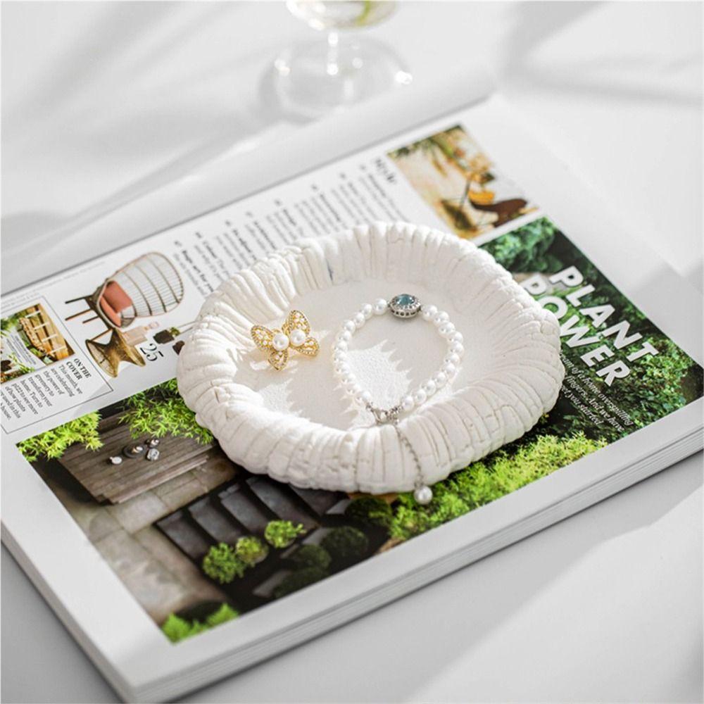Irregular Jewelry Storage Tray Ceramic Storage Plate Home Decoration Jewelry Display Rack Food