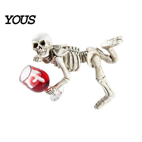 Gothic Skeleton Statue Halloween Resin Figurine, Holding Glass Bottle Decorative Skull Figure Statue, Desktop Decoration for Home Office Bookshelf