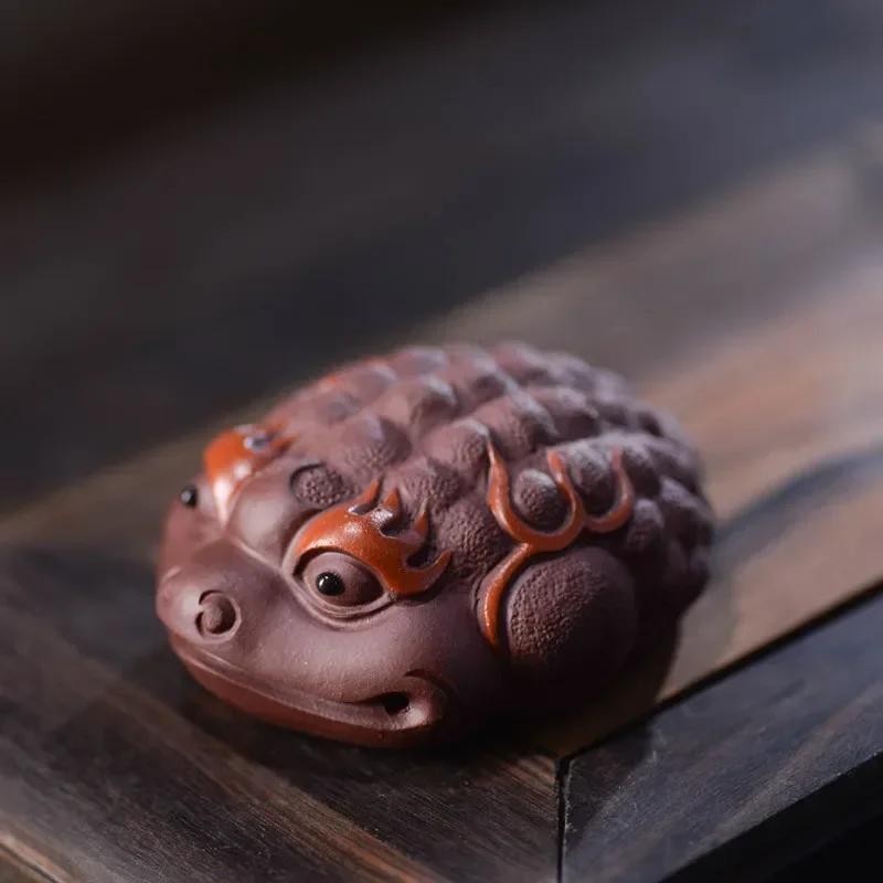 

Yixing Purple Clay Tea Pet Lucky Golden Toad Animal Statue Handmade Tea Set Decoration tea accessories 10X7.5X4.5CM