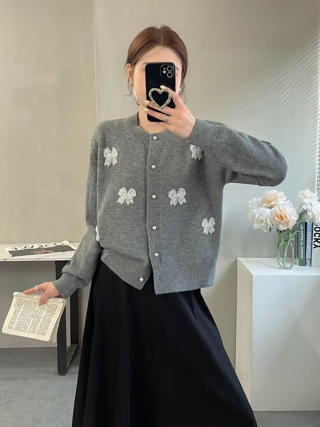 

Весенне-осенний новый трехмерный кардиган из трикотажа с тяжелой промышленной вышивкой, кружевом и бантом, универсальный, нежный, в сладком стиле.