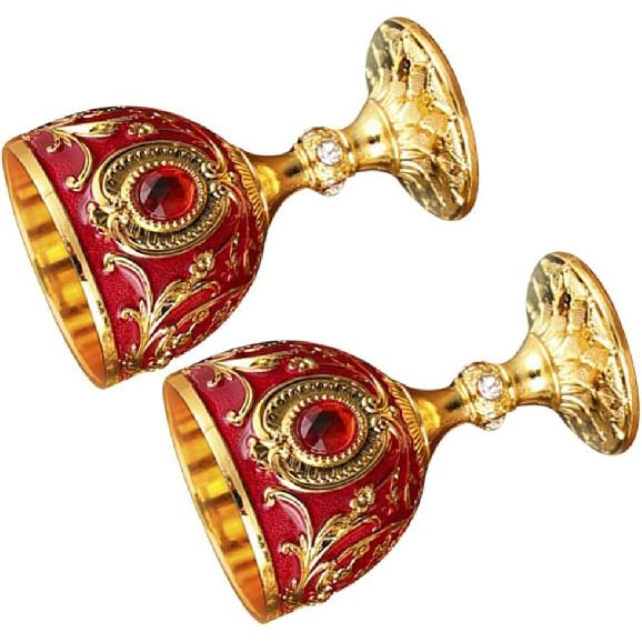 Amosfun 2.7 Inch Retro Goblets Metal Wine Cups Royal Chalices Medieval European Style Embossed Drinking Cups Party Favors 30ml Red