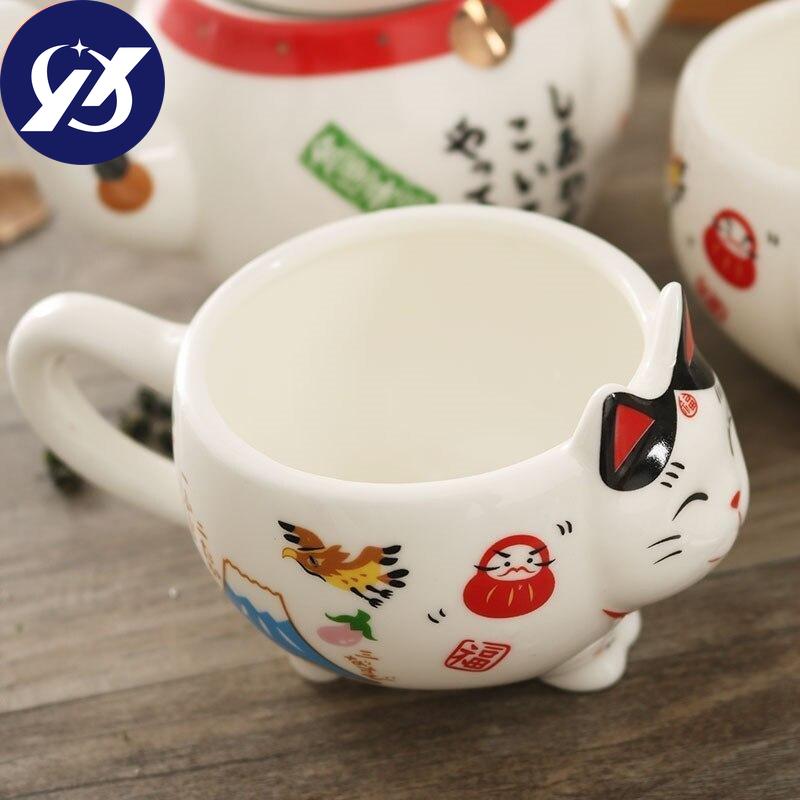 Cute Japanese Lucky Cat Porcelain Tea Set Creative Maneki Neko Ceramic Tea Cup Kettle with Strainer Office Teapot Water Mug