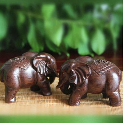 1pair Elephant Figurines Wood Sign Craft 6cm Carved Garden Image Buddha Home Office Decoration Ornaments Micro Landscaping