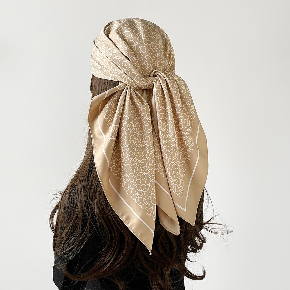 Nový jarní a letní šátek pro ženy šátek s potiskem v korejském stylu keprový velký čtvercový šátek šál módní ochrana proti slunci cestování