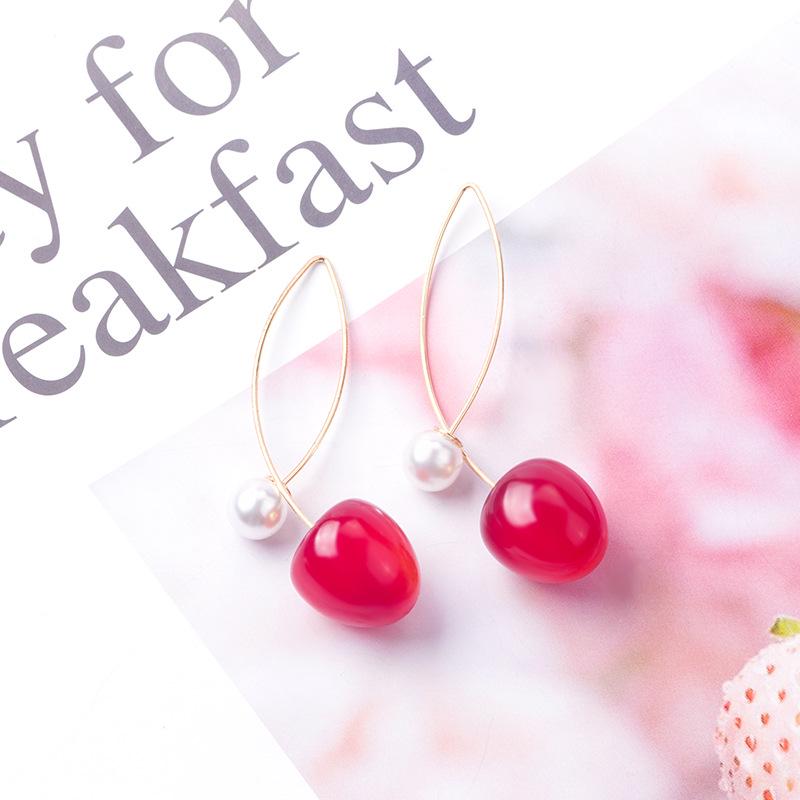 Japanese Cherry Pearl Gradient Earrings - Red & Girly Summer Style