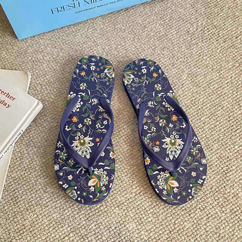 Summer Flip Flops Sandals Seaside Vacation And Leisure Slippers Non Slip Splint Girls Wear Outside The Beach