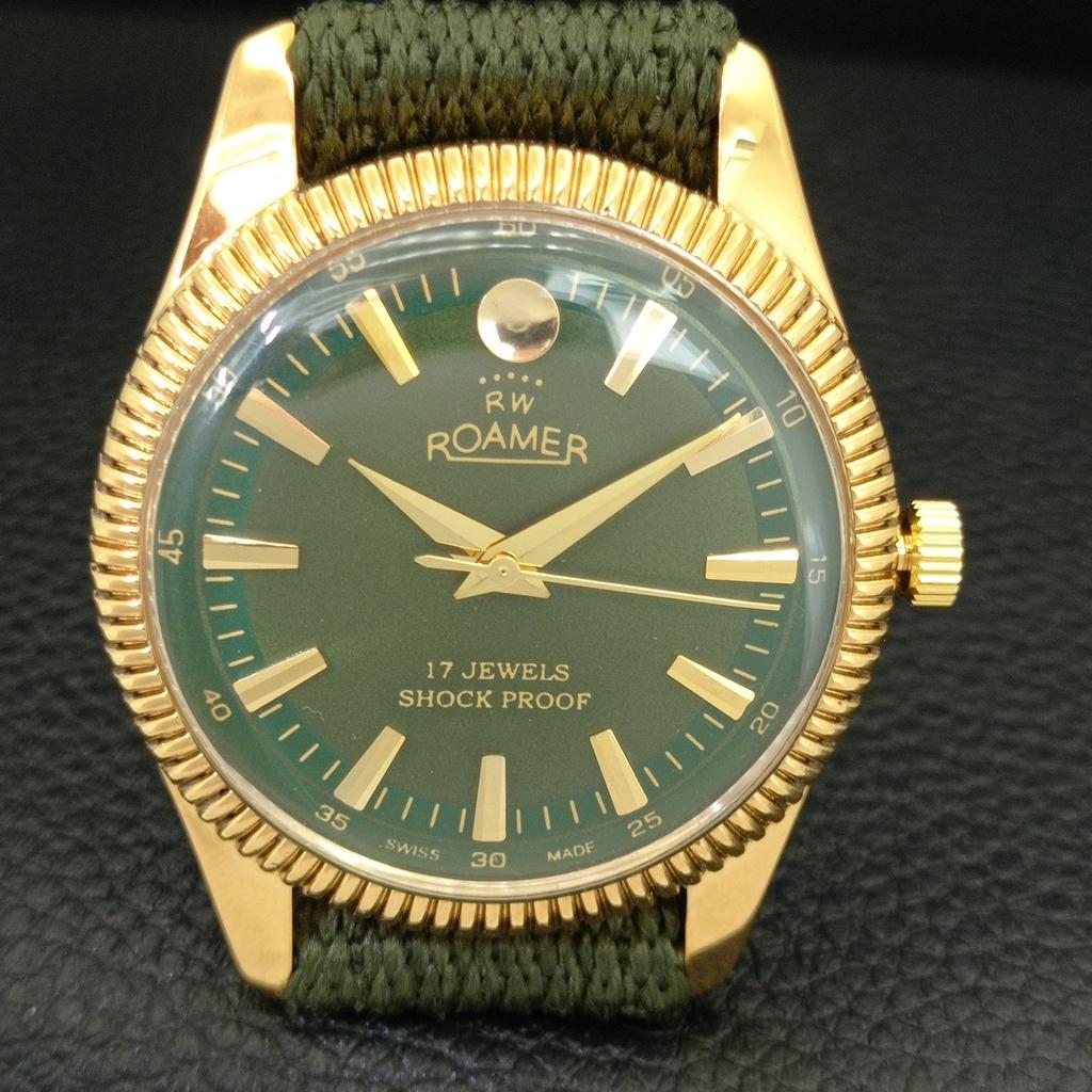 HAND-WINDING VINTAGE SWISS MENS REFURBISHED GREEN COLOR DIAL WATCH A707400-1