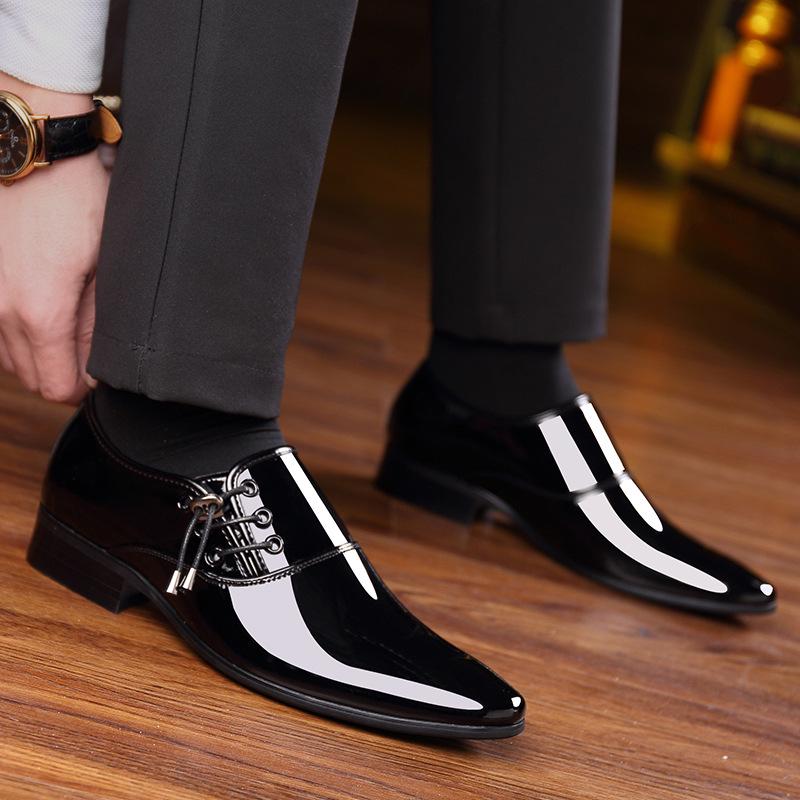 Classic Patent Leather Shoes For Men Business Men'S Dress Shoes Fashion Elegant Oxfords Shoes Men'S Wedding Party Shoe  New
