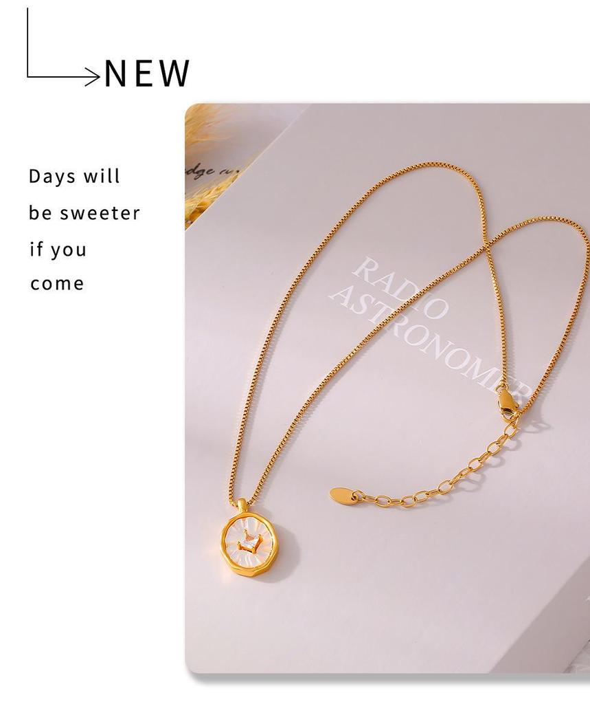 Brand French Retro Mother-of-Pearl Zircon Inlaid Copper Pendant with 18k Gold Plated Titanium Steel Chain