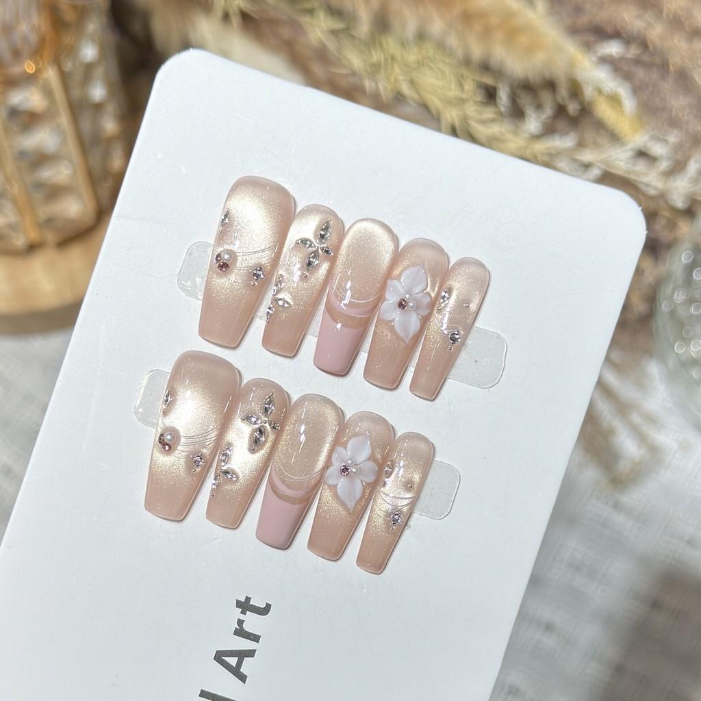 Handmade Press On Nail SpringSummer French Sparkling Nude Cat Eye 3D Carved Flowers Diamond Medium Coffin Fake Nail Patch Artificial Nail Reusable