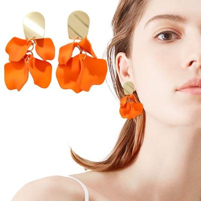 1 Pair Retro Drop Earrings Long Style Exaggerated Dangle Earrings Bright Color Earrings Jewelry