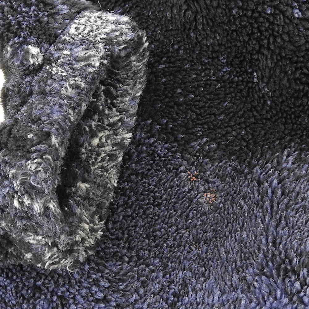 Mazmania Wolf Fleece Jacket for Men In Black and Navy from the 1990s Jacket ― Black / NavyUsed