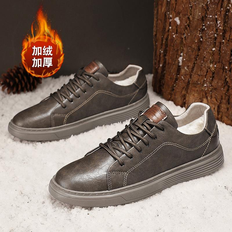 

New large size velvet board shoes men s cow two-layer leather British trendy casual sports shoes 46