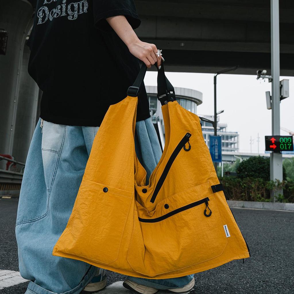 Mountain Series Verwandlungs-Weste-Tasche: Hongkong-Trend, Workwear-Stil, Mehrere Taschen, Umhängetasche mit großem Fassungsvermögen