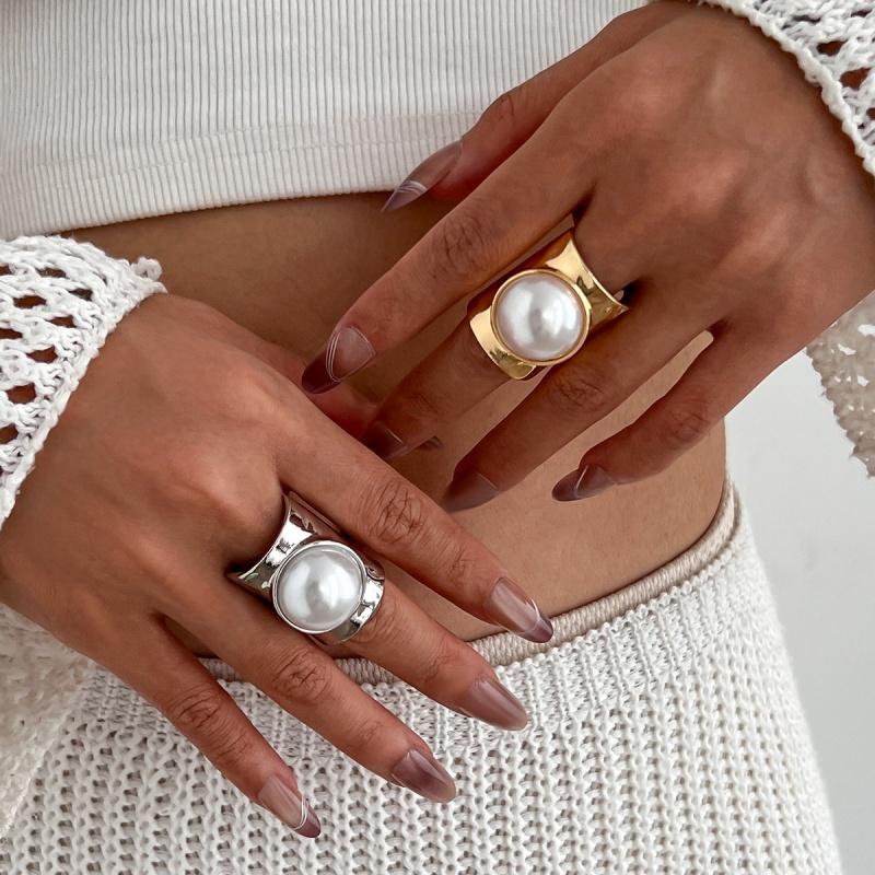 Y2K Punk Pearl Wide Open Ring for Women Men Metal Simple Geometric Exaggeration Finger Accessories Party Gift Fashion Jewelry