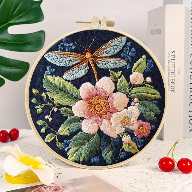 Artcici Embroidery Animals with Nature Intermediate Full Cross Stitch Needlework Supplies Kit Patterns, Level, Adult, Range, Kit, (Tombow)