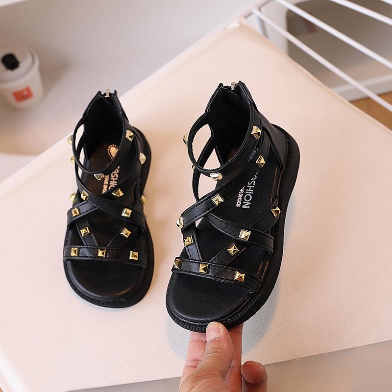 

Детские сандалии летние новые стильные римские туфли для девочек с металлической пряжкой туфли принцессы модные женские летние туфли сокровище 32 чёрный