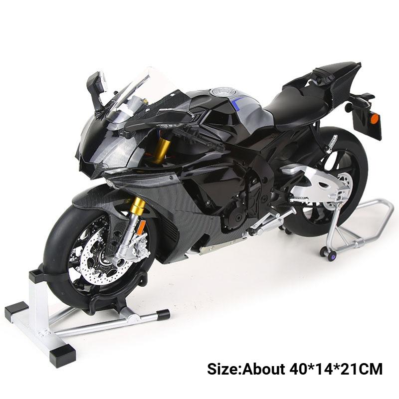 

1:Модель мотоцикла SUZUKI HAYABUSA R1M Масштаб 6 Игрушка Сплав Литье под давлением Резиновые шины Модели для покраски Звук Свет Подарки для детей