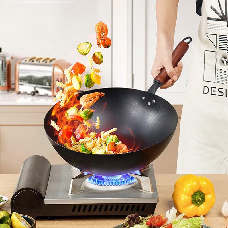 Deslang Black Obsidian Nitrided Wok