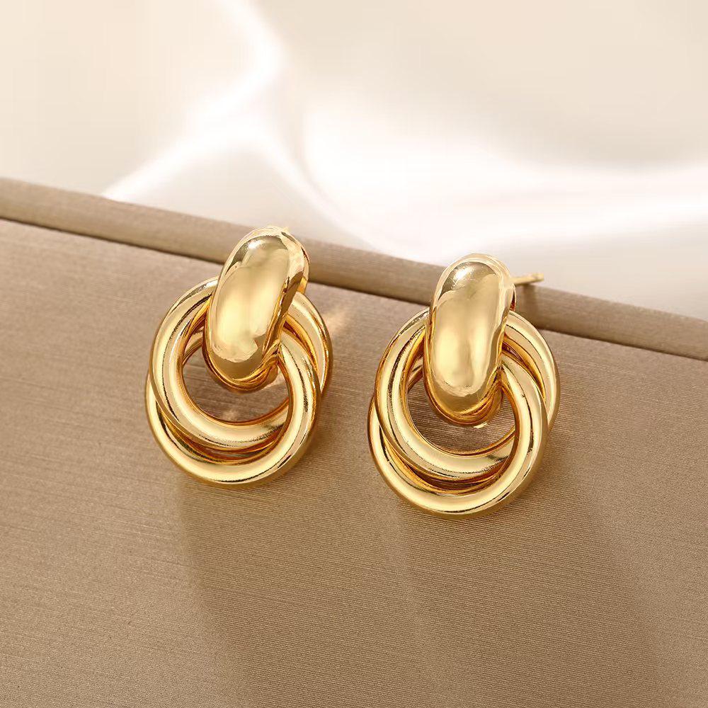 Europäisch-Amerikanische Geometrische Twist Kreis Ohrringe – Stilvoll, Mehrschichtig und Vielseitig