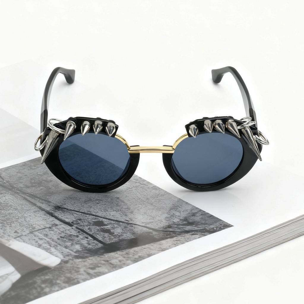 European and American cyberpunk-style, quirky, and unique glasses; rivet-adorned party glasses; trendy round-frame sunglasses
