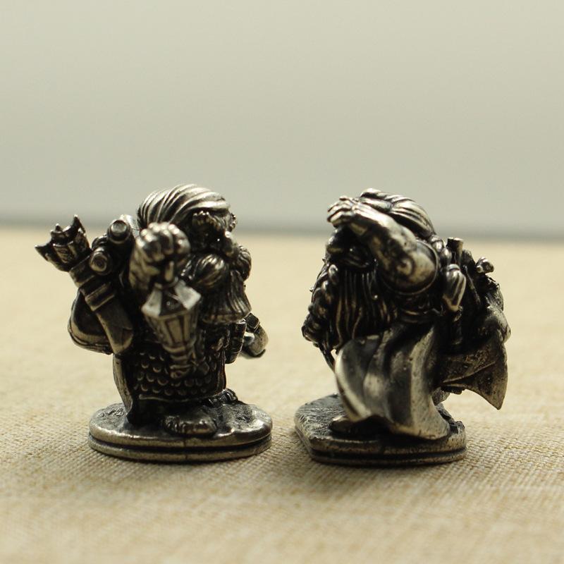 Vintage Dwarven regiment Dwarf Mage Soldier Model Figurines Toys Board Game Chess Car Decoration Boys Gifts