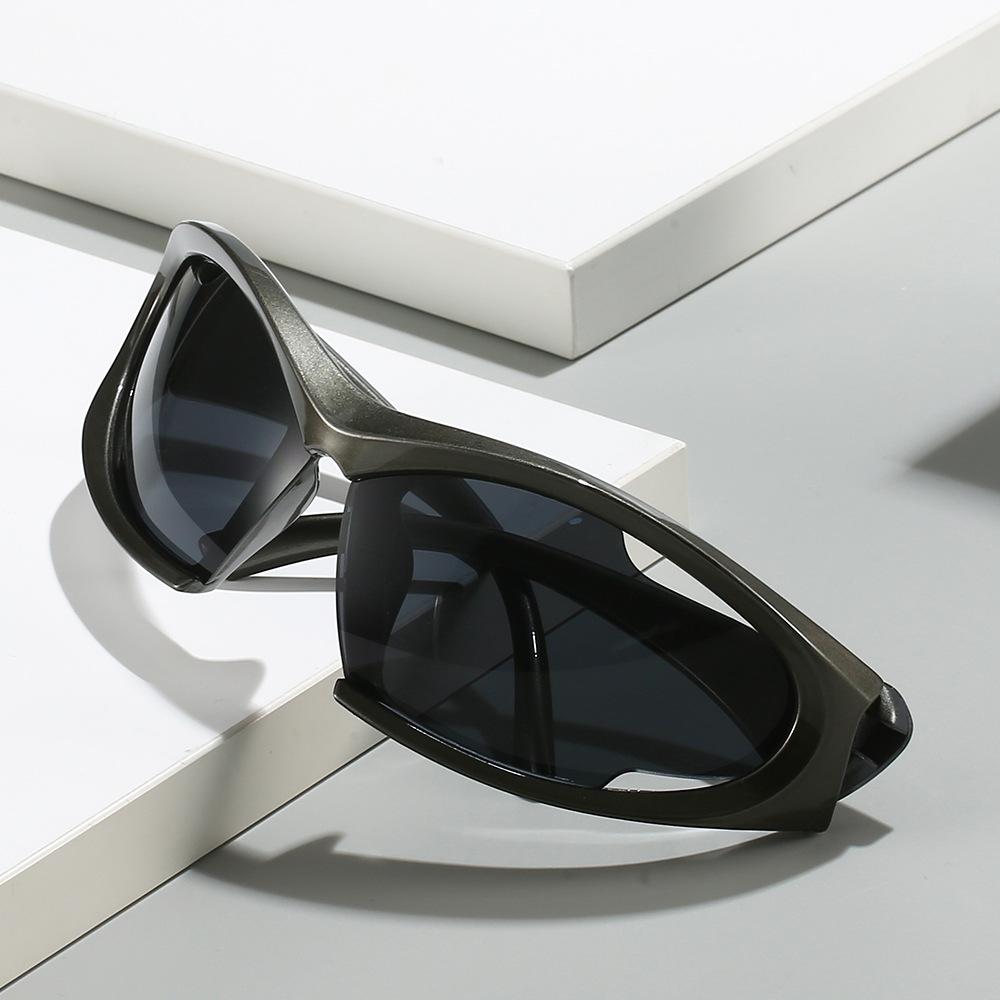 Sports Sunglasses Women, Special-Shaped Hollow Glasses Trendy Street Photography Cycling Sunglasses Men