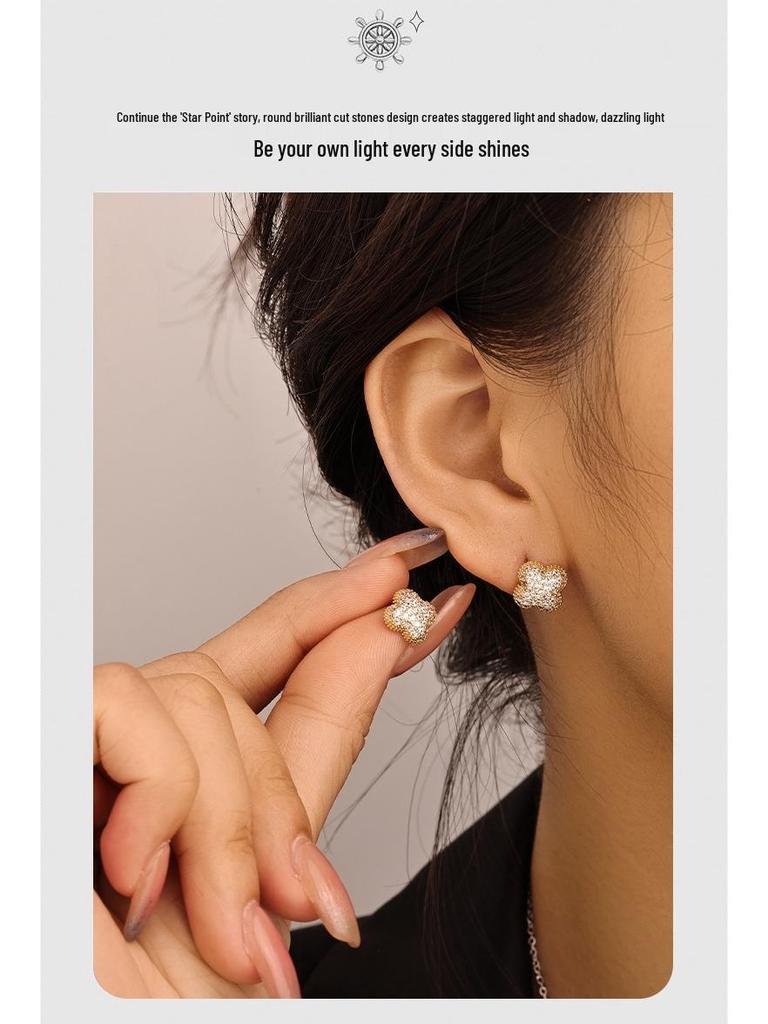 Glänzendes Perlmutt Kupfer Ohrringe & Halskette Set: Gebürstetes vierblättriges Kleeblatt-Design, nicht verblassend, luxuriöser Damenschmuck.