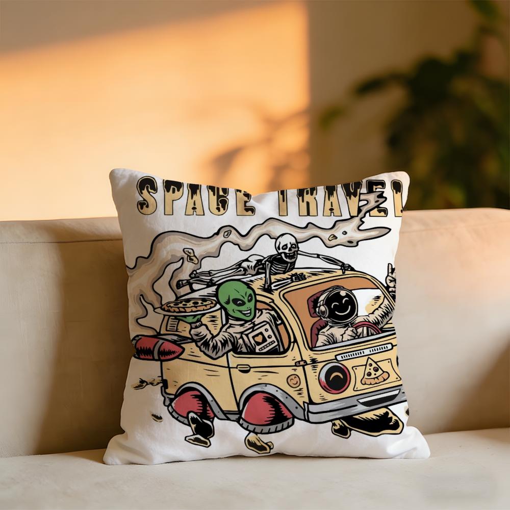

Retro Racing Car Cushion Cover Cozy Velvet Throw PillowSoft Warm Cushion For Sofa Bed 30x30 cm