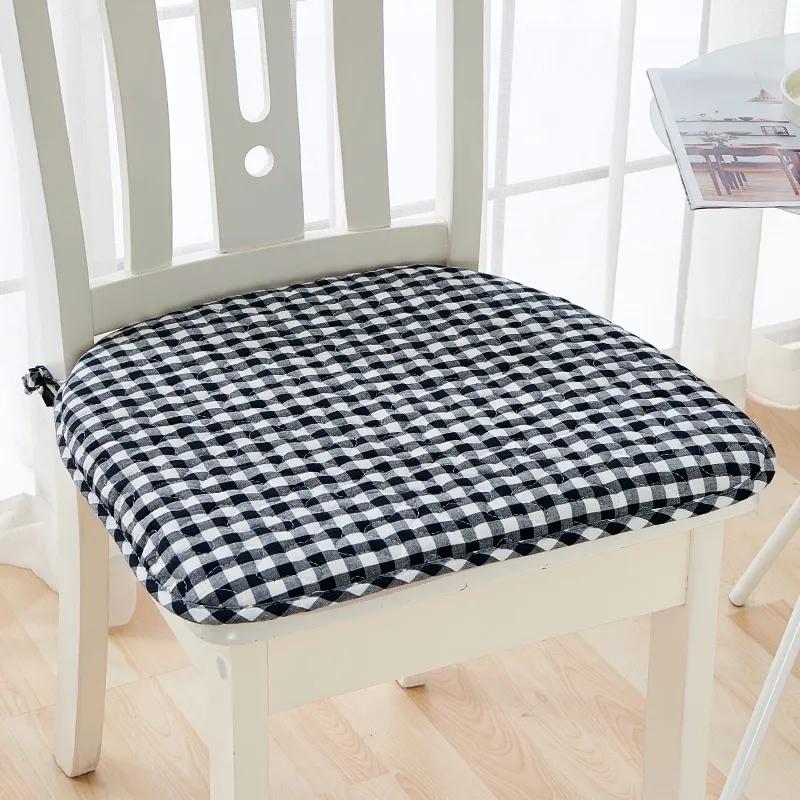 

Simple Style Four Seasons Universal Cotton Seat Pads Simple Plaid Print Pattern Anti-slip Chair Cushion Home Decor Sitting Mat 40x40cm