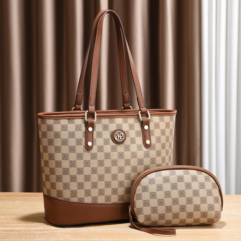 Women's bag 2025 new fashion office worker large-capacity handbag versatile shoulder messenger bag women's bag women's tide