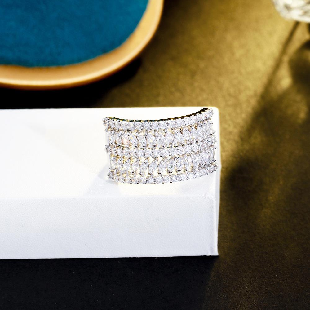 

J0090 Модное женское кольцо Полукруг Микро циркониевое кольцо Гарантия качества 9