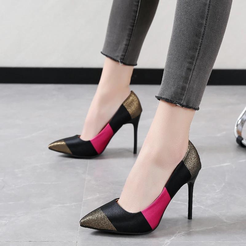 Modne modne paski w stylu wysokich obcasów 2024 Nowe cienkie wysokie obcasy bankietowe spiczaste płytkie usta kolorowe damskie buty Zapatos Mujer