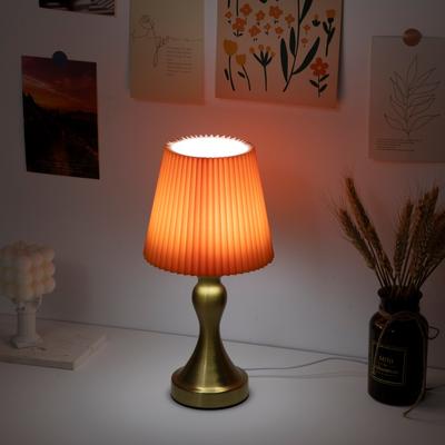 LED Retro Ironwork Golden Desktop Lamp With USB Plug Three Color Stepless Dimming Bedside Touch Creative Bedroom Lamp
