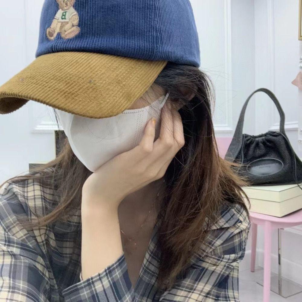 Embroidered Bear Baseball Hat Corduroy Outdoor Sport Hat Cute Travel Sunshade Hat